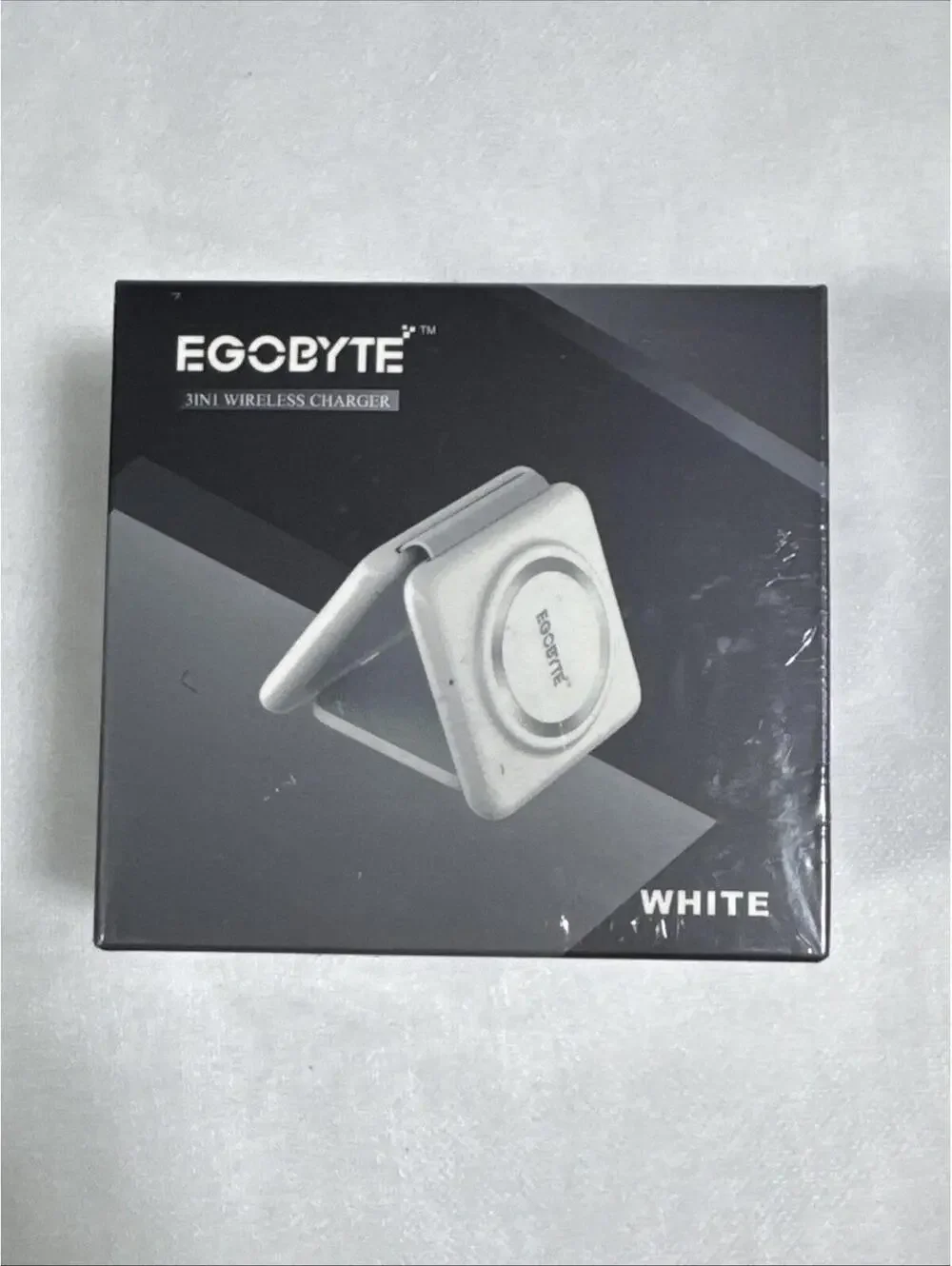EGOBYTE MagSafe 3 in 1 WIRELESS Charging Station Foldable Usb C New Sealed B3